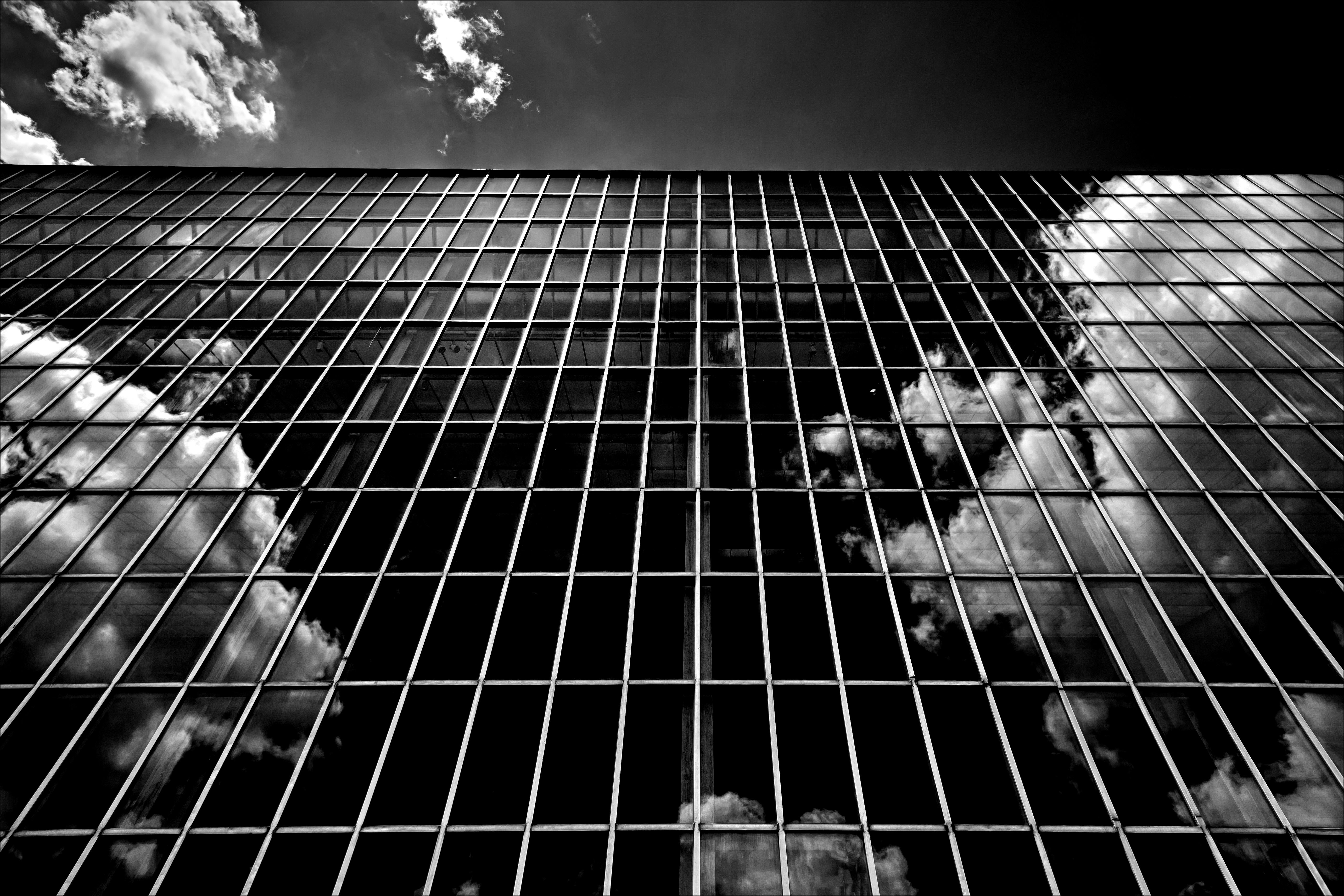 Metropolitan Museum Temple of Dendur sky and clouds reflected